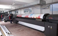 Cephe Giydirme Reklamı